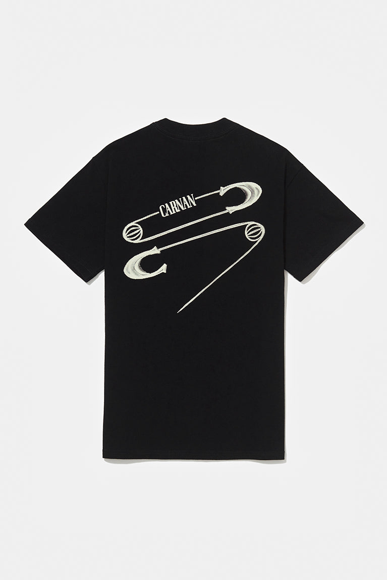 Safety Pin Classic T-shirt - Black